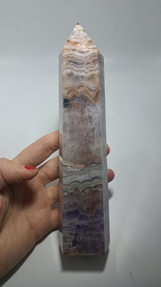 Amethyst lace agate